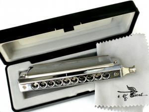 SWAN  PROFESSIONAL CHROMATIC HARMONICA